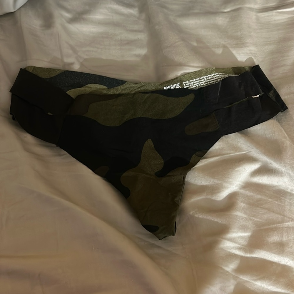 Medium PINK thong